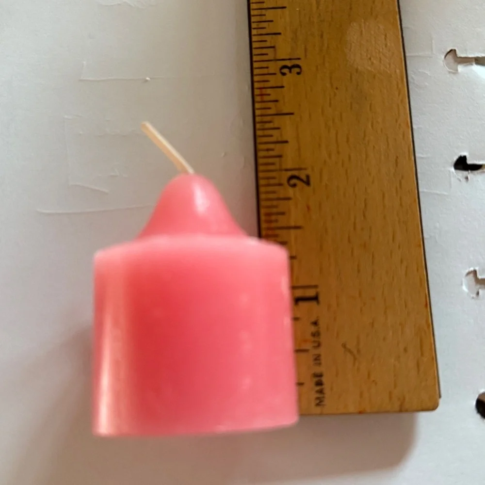 PartyLite Rosewood Pink Votive Candles for Home